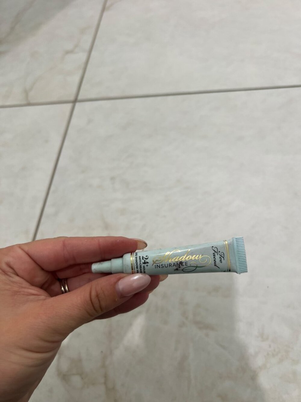 Too Faced Shadow Insurance 24+ Hour Anti-Crease Eyeshadow Primer